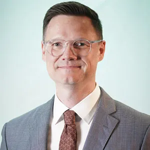 Dr. Cleverson Siewert